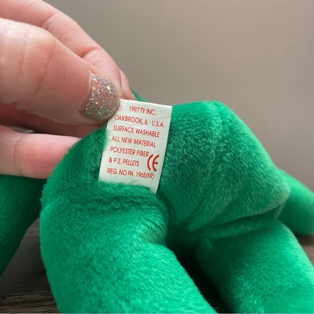 🍁TY Erin Beanie Baby Shamrock St. Patrick’s day bear